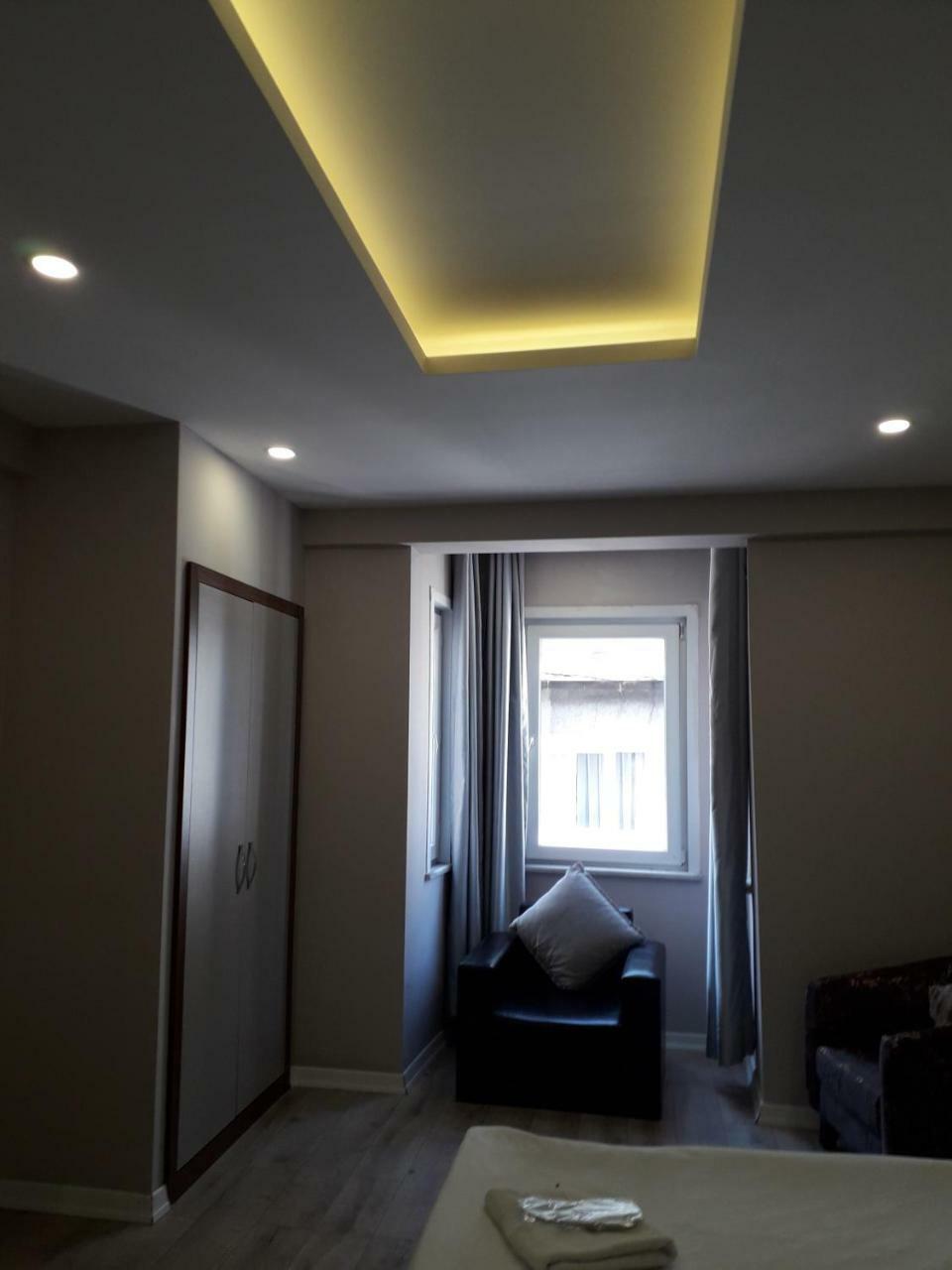 Taksim Mass Suite Istanboel Buitenkant foto