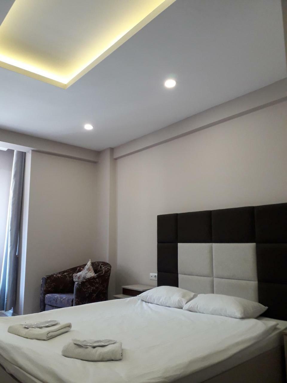 Taksim Mass Suite Istanboel Buitenkant foto